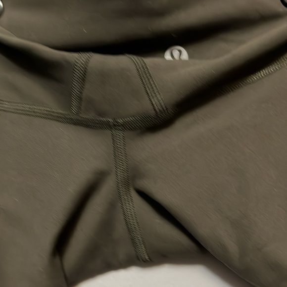 Olive green wunder under leggings. Excellent used condition. Size 8. No pilling - Picture 3 of 4